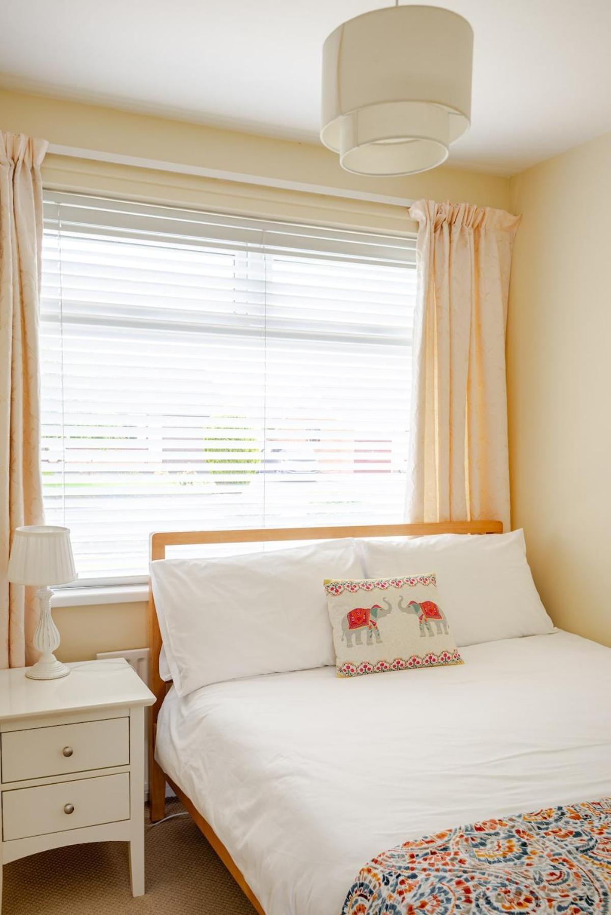 The Burrow, A Spacious In Heart Of Ni Holiday home Templepatrick
